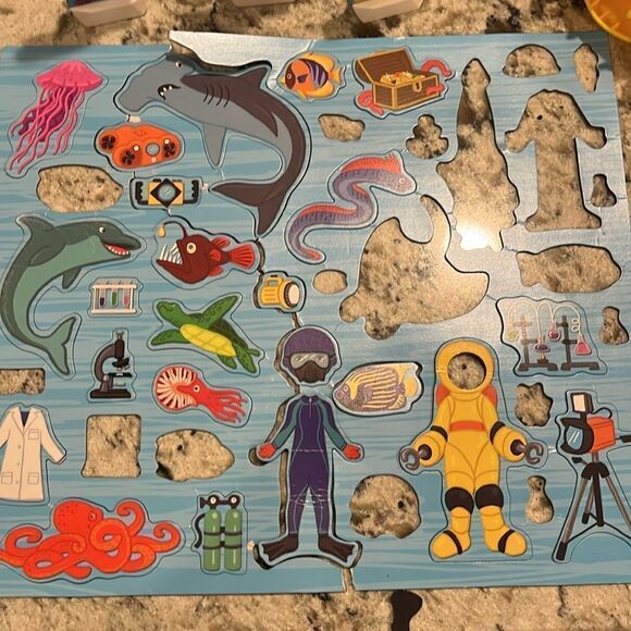 🌷MELISSA & DOUG MAGNETIVITY UNDERWATER ADVENTURE NWT - Picture 3 of 4